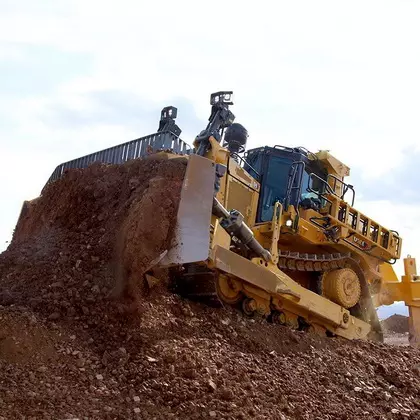 Бульдозер Cat D9