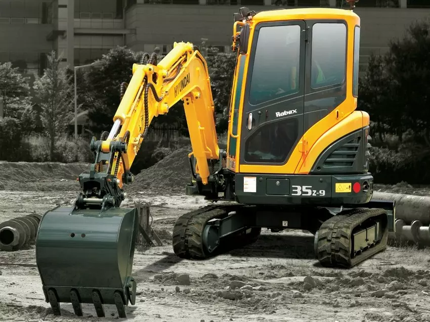 Мини-экскаватор Hyundai R35Z-9