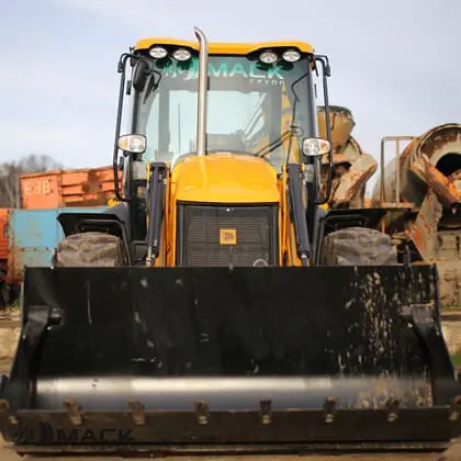 Экскаватор-погрузчик JCB 3CX