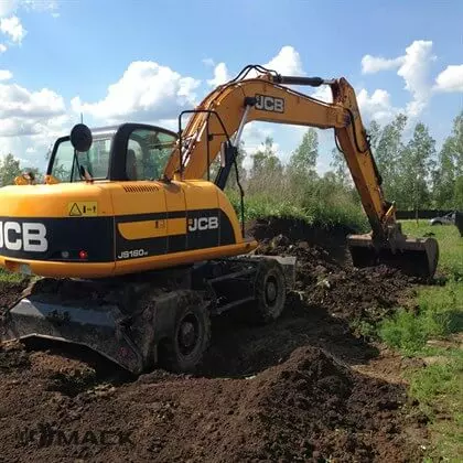 Колесный экскаватор JCB JS160W