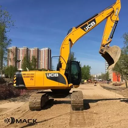 Экскаватор JCB JS220